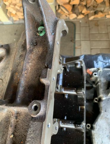 Foto k článku Stavba turbo motoru BMW M50b25 - v procesu