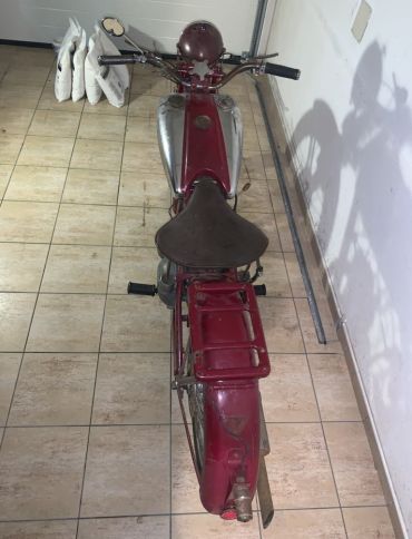 Foto k článku Restaurování Jawy 350 SV