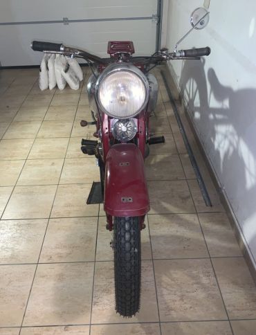 Foto k článku Restaurování Jawy 350 SV